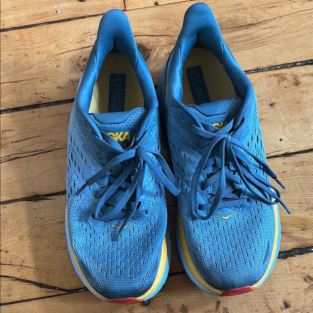 Hoka Clifton 8 Running Shoes